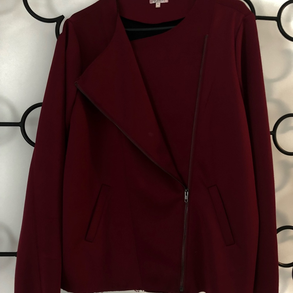 StyleMint Burgundy Raw Cut Oversized Blazer
